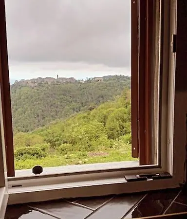 Maison Au Coeur D'un Village En Corse * Sorbo-Ocagnano